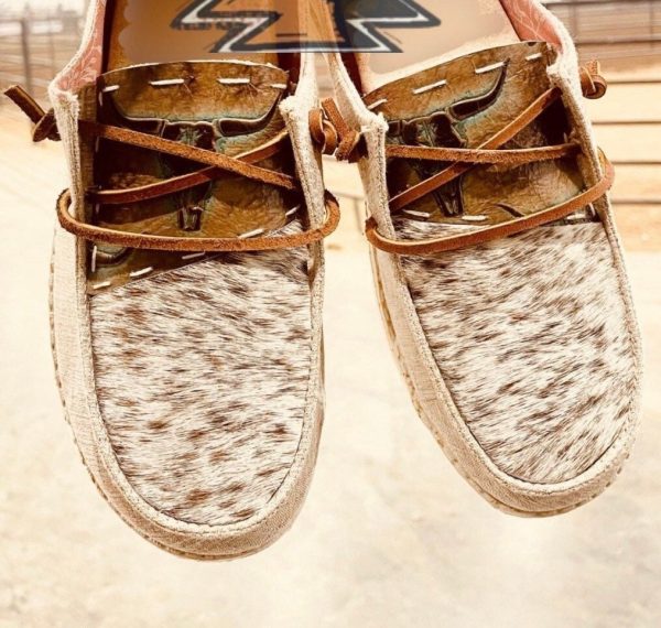 Handcrafted Kobe Cowhide Shoes  – Hair-On Western Style Casual Footwear - Image 3